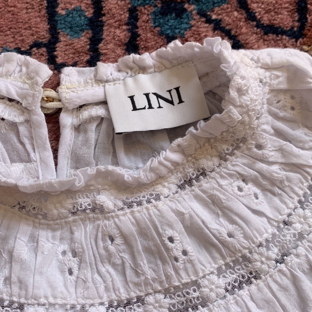 Lini Thora Voile Eyelet Top Xs Flutter Sleeve Top… - image 3